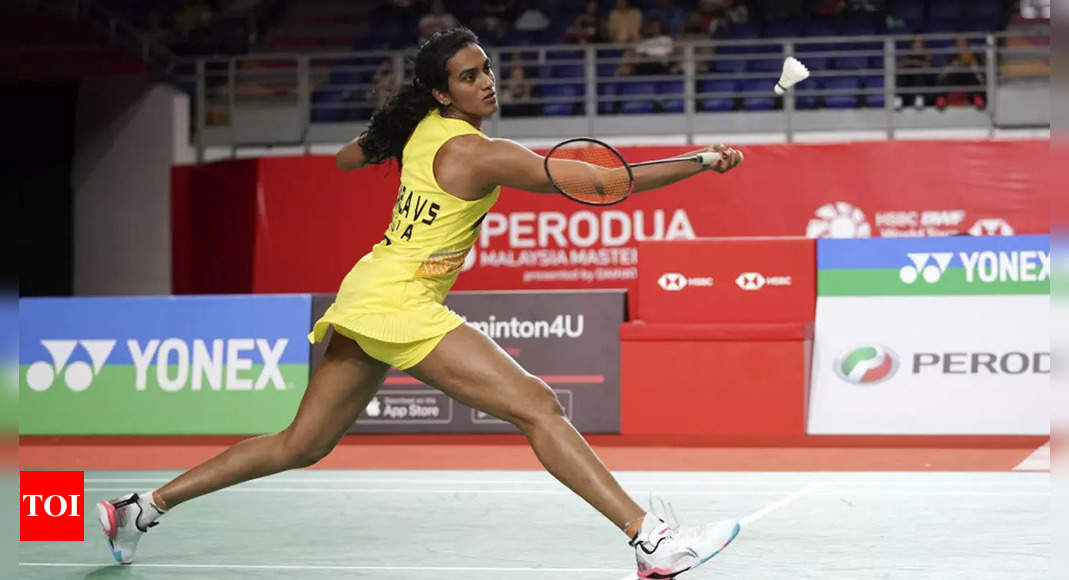 Thailand Open: Kiran stuns Qi; Srikanth, Sindhu ousted | Badminton News – Times of India