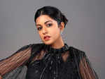 Ishita Dutta's radiant looks in trendy sarees