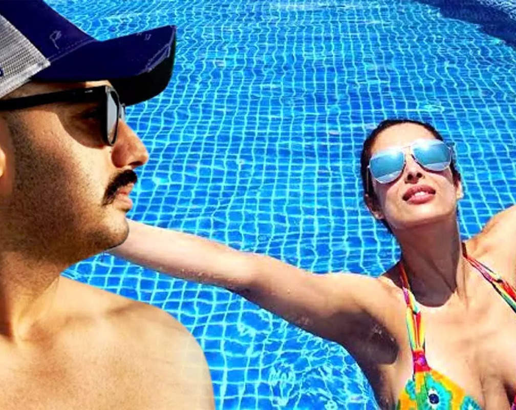 
Arjun Kapoor opens up on girlfriend Malaika Arora's pregnancy rumours: 'Check with us once in a while if...'
