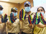 ​Mumbai Police officials gather to take a pledge against tobacco consumption