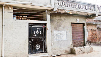 Woman kills her kids, self in Rajkot