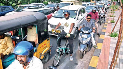 Hyderabad: Wanna pedal to power lungs, face horror on squatter street