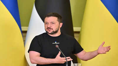 Ukraine President Zelenskyy 'ready' for offensive but fears major casualties