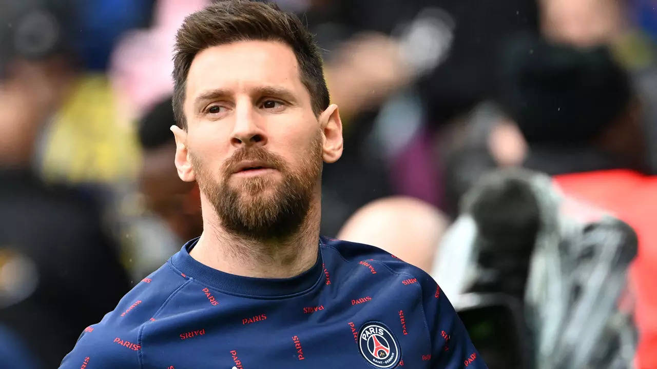 Lionel Messi's Remarkable Journey from PSG to Winning the 2022