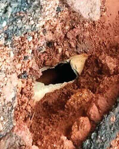 Contractor damages Curti pipeline
