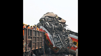 Migrant labourers bear crash brunt