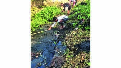 Civic body begins cleaning of drains ahead of monsoon