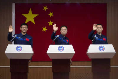 Three Chinese astronauts return safely to Earth - Times of India