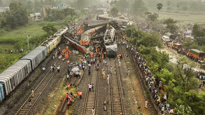 Odisha train accident: NDRF jawan on leave sent 1st accident alert, 'live location'