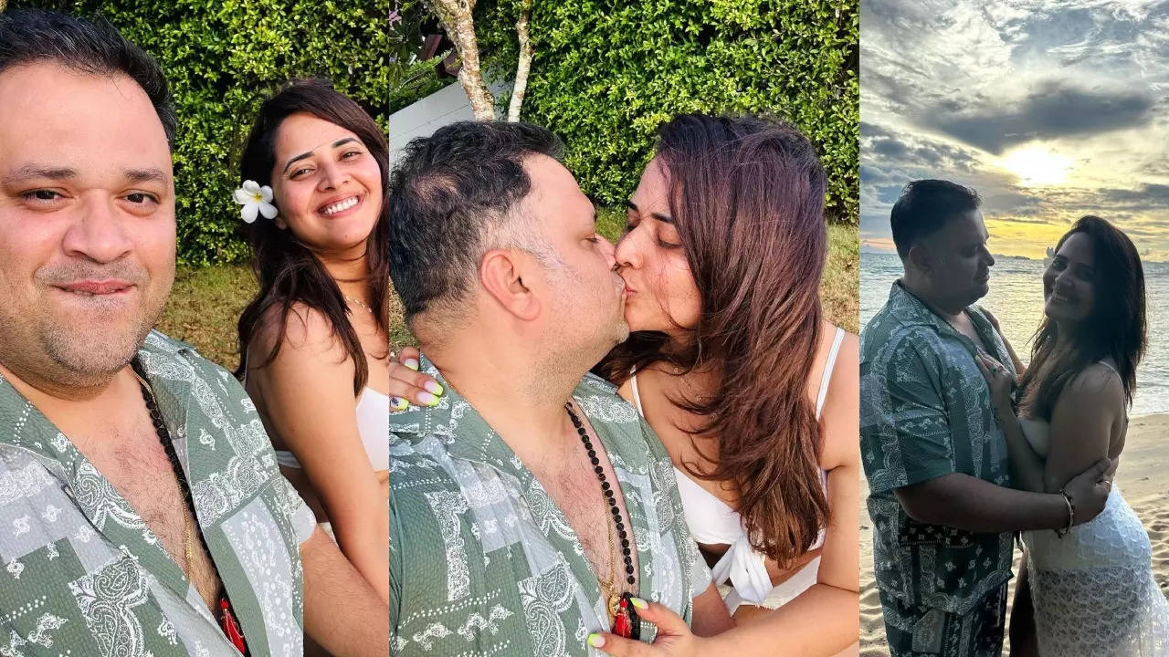 1280px x 720px - The 'Pushpa' actress Anasuya's private lip-lock picture goes viral! | Telugu  Movie News - Times of India