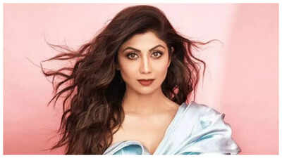 Video: Shilpa Shetty Kundra's day out with son Viaan and daughter ...
