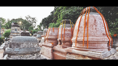 Votive stupas on Mahabodhi Mahavira campus renovated