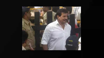 Antilia bomb scare case: SC grants 3 weeks interim bail to ex-cop Pradeep Sharma