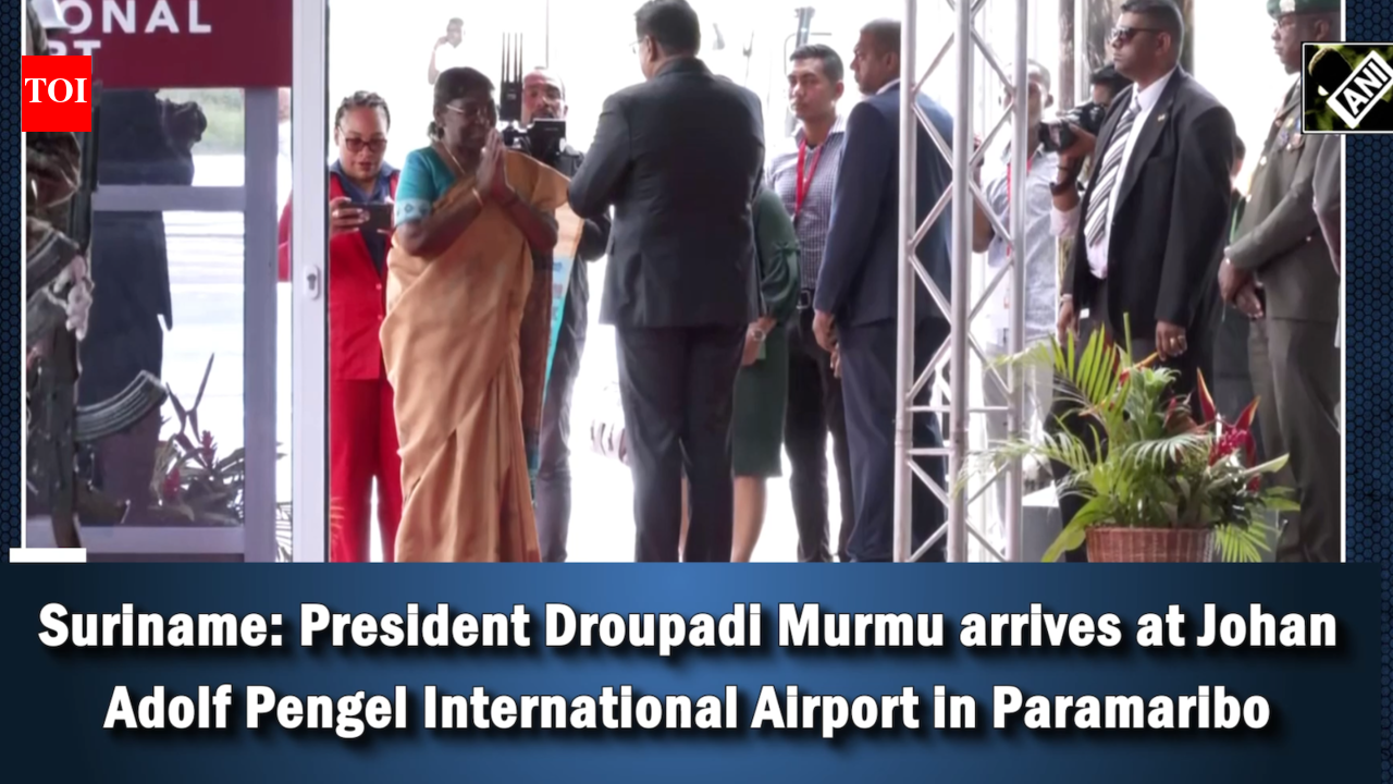 President Droupadi Murmu arrives at Johan Adolf Pengel International ...