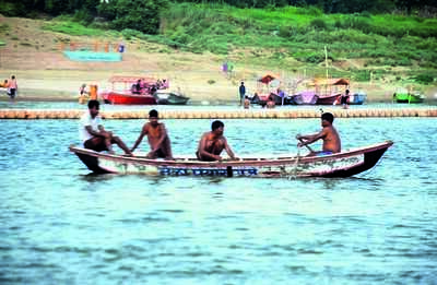 Patrolling intensified on Ganga ghats