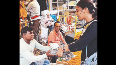 Paper bags distributed among vendors