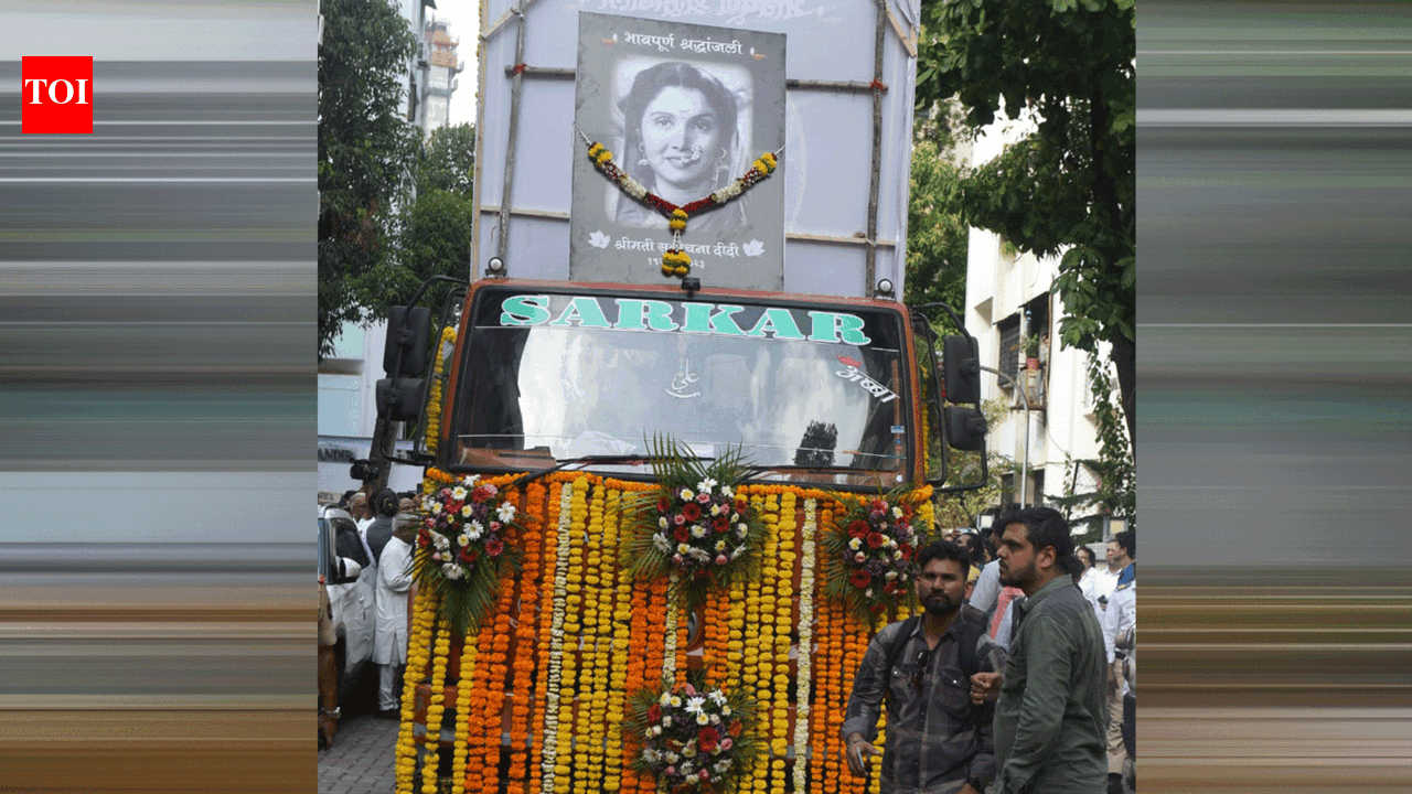 A state funeral for veteran actress Sulochana Latkar