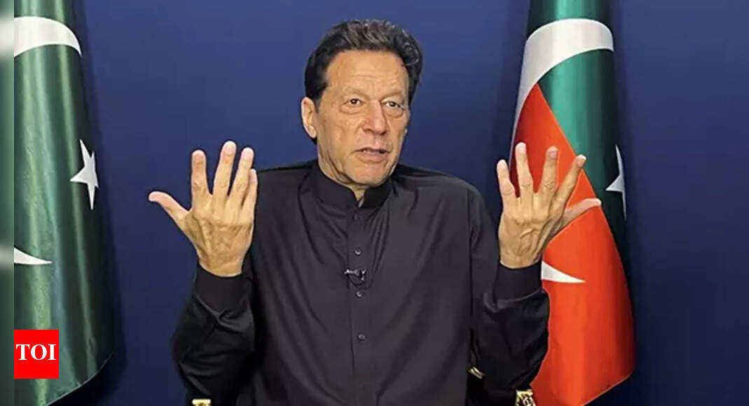 Who gets Imran Khan's vote bank if he loses his party? - Times of India