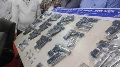 17 country-made pistols and 12 bullets seized from 2 men in Thane; cops probing Madhya Pradesh connection