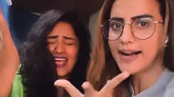 Akshara Singh shares hilarious video saying 'naye kapde pehen kar jaun kahan'