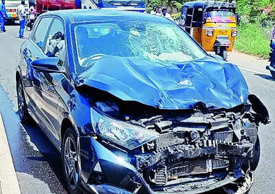 Three of family die as speeding car hits bike in Salem