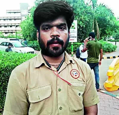 City auto driver helps victims’ kin to identify bodies