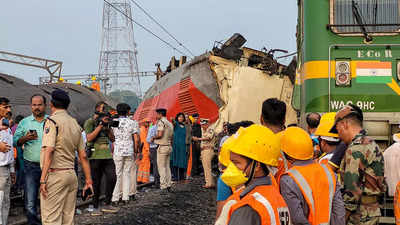 Balasore train crash: Congress seeks FIR against PM, railway minister for negligence