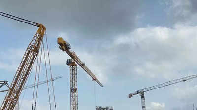 Mumbai: One injured in crane accident at under-construction site