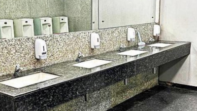 Flyers raise a stink over dirty Kolkata airport washrooms