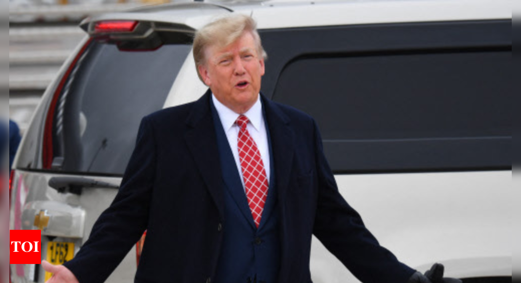 Prosecutors tell Trump lawyers he is target of classified documents probe: Reports – Times of India