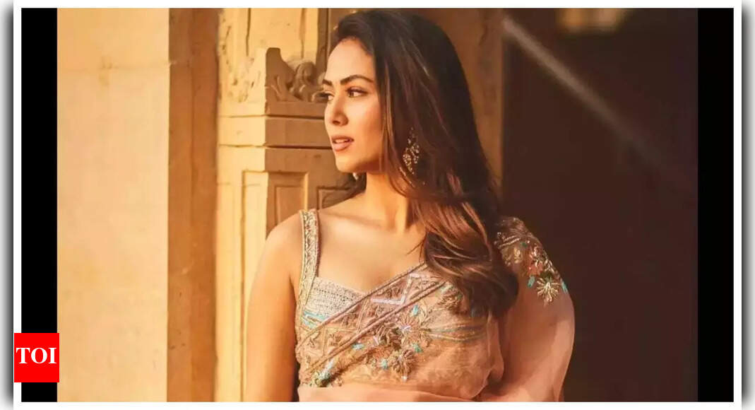 Mira Rajput’s first internship involved making cold calls to sell a ...