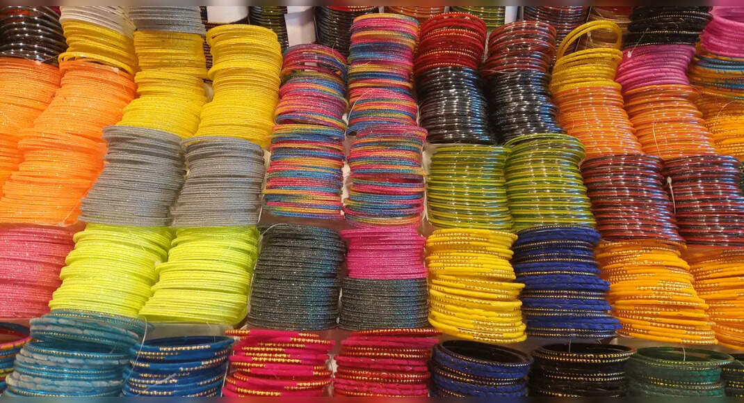 Experience the centuriesold glass making tradition of Firozabad in UP