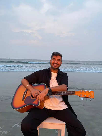 Listening to indie music is like a dive in deep ocean of emotions, says singer Manan Chowdhry