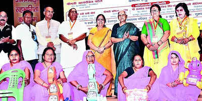 Kits big draw for kids at Anganwadi centres: Guv