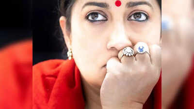 Meme Alert: Smriti Irani's reaction to people who ask 'Aapka Friday plan kya hai' will leave you in splits