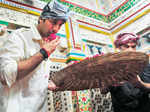 'Rockstar' team visits Hazrat Nizamuddin