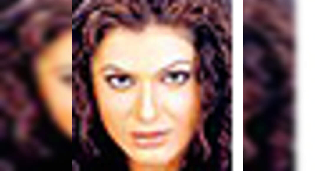Exposing is good for this babe | Hindi Movie News - Times of India