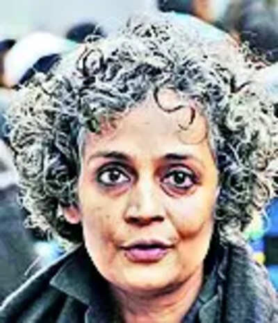Nava Malayali Award For Arundhati Roy Kochi News - Times of India