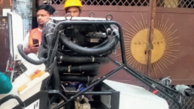 Soon, robots may clean manholes in Gzb