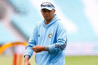 Overcast conditions, grass on pitch influenced decision to bowl first:  Rahul Dravid