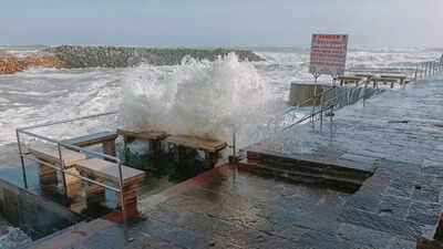 Biparjoy: Very severe cyclonic storm set to hit Kutch