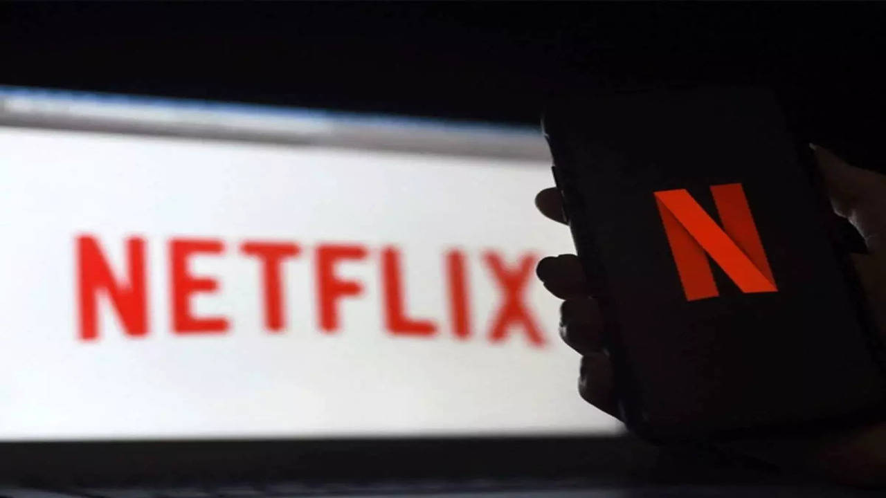 A First Look At The Impact of Netflix's Password Sharing Crackdown -  Antenna Blog