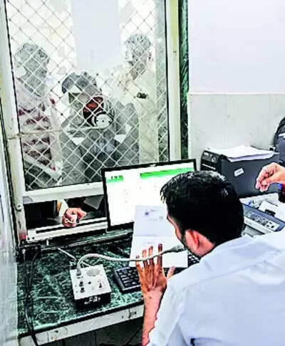 Jan Aadhaar & IHMS make registration of patients easier at SMS