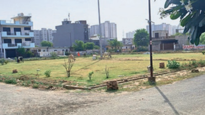 Broken pavements, water pipes: Why 1,100 families are worried