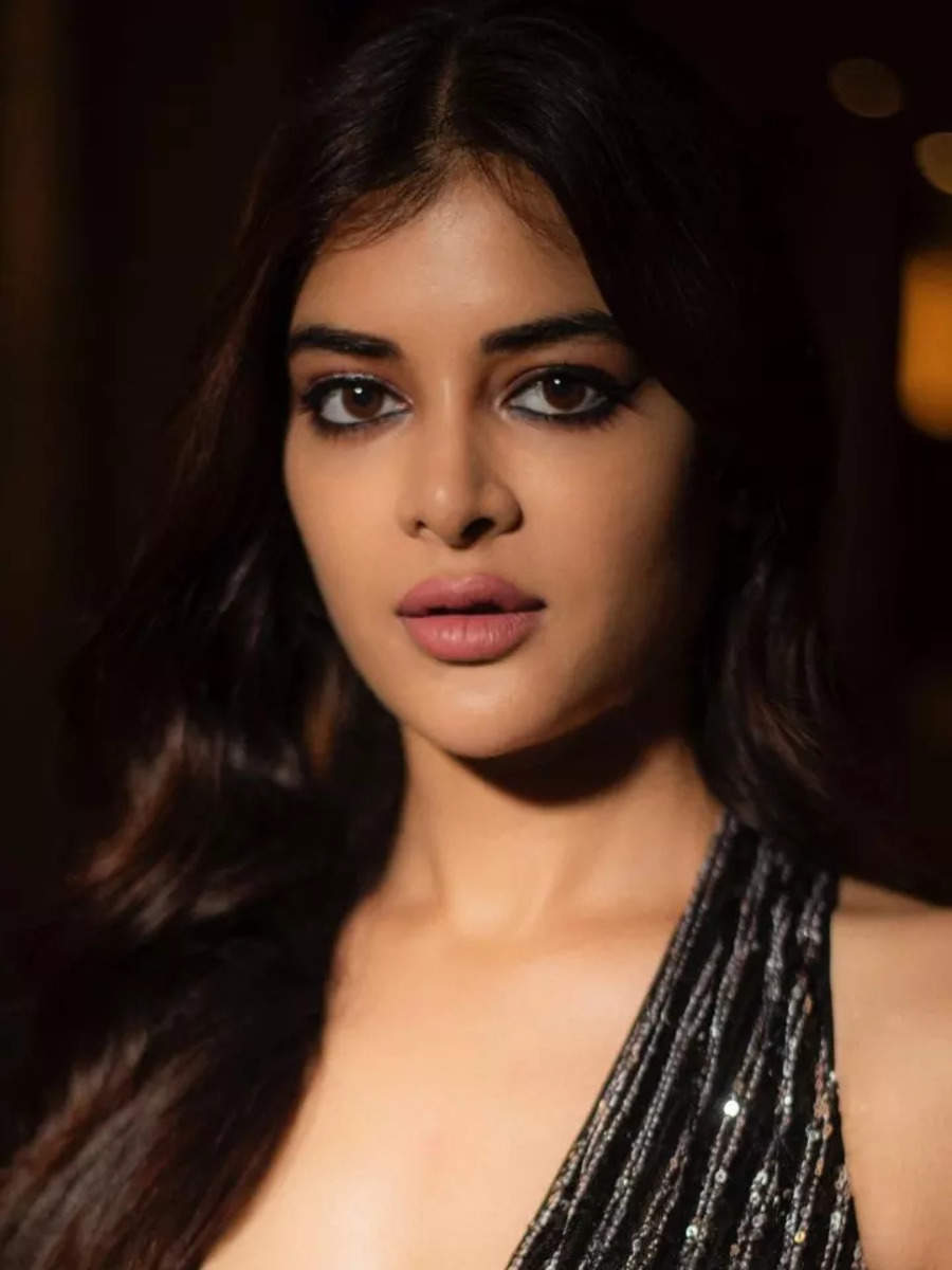 Madhumita Sarcar’s stunning looks | Times of India