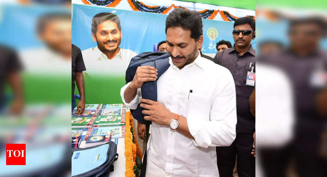 Andhra Pradesh CM launches distribution of Vidya Kanuka kits – Times of India