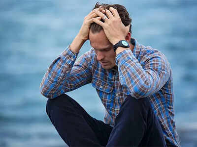 Study reveals loneliness, insomnia linked to working with AI systems