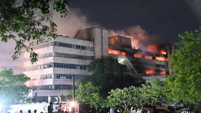 Huge fire engulfs MP govt building; Army & IAF called in, key files burnt