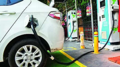 Upwardly mobile: E-vehicles breach the lakh mark in Delhi