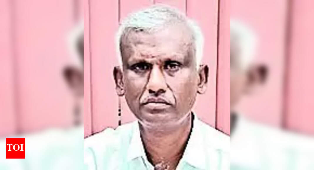 Madurai: New Jc Takes Charge At Meenakshi Amman Temple | Madurai News ...